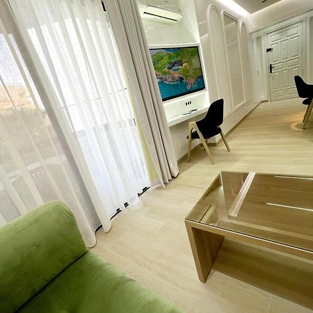 Ferienwohnung Complejo Al Andalous Apartamento Tanger Exterior foto